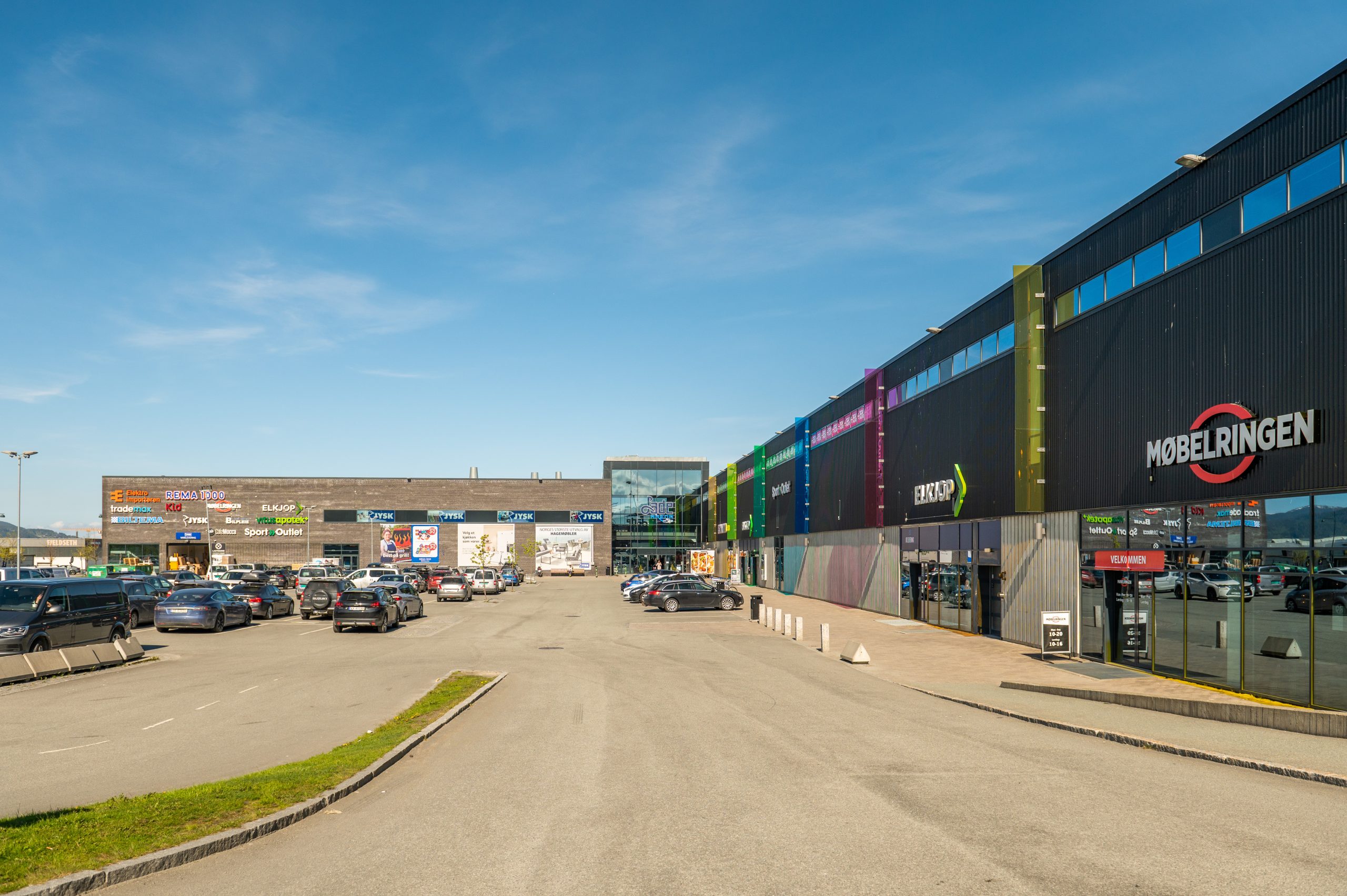 lade arena 6